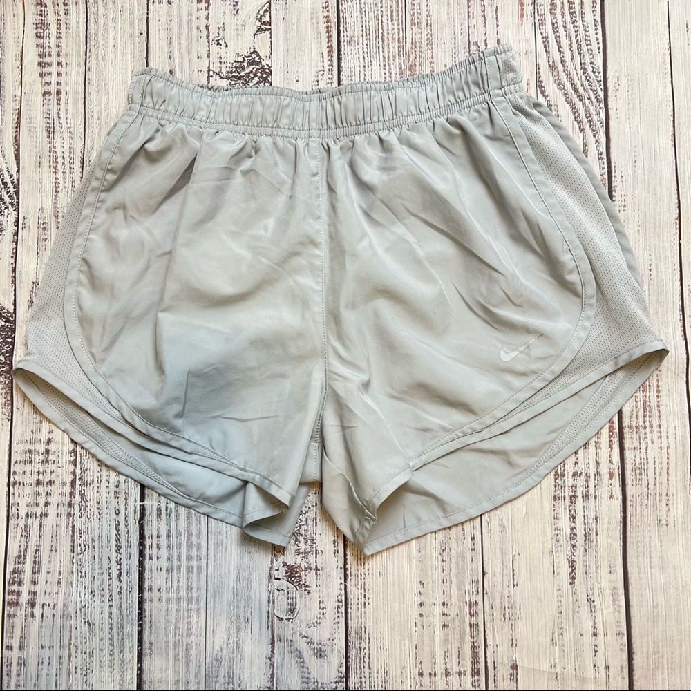 Nike Light Gray 3” Tempo Shorts. Size Small. - Picture 3 of 14